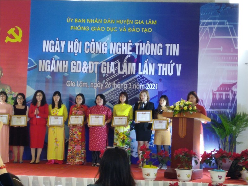 Ngày hội CNTT lần thứ V của huyện Gia Lâm